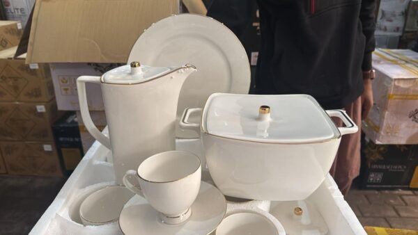 61 Pc Bone China Dinner Set (NGGK) – Premium Quality, Stylish & Elegant Dinnerware
